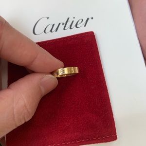 Cariter love collection gold